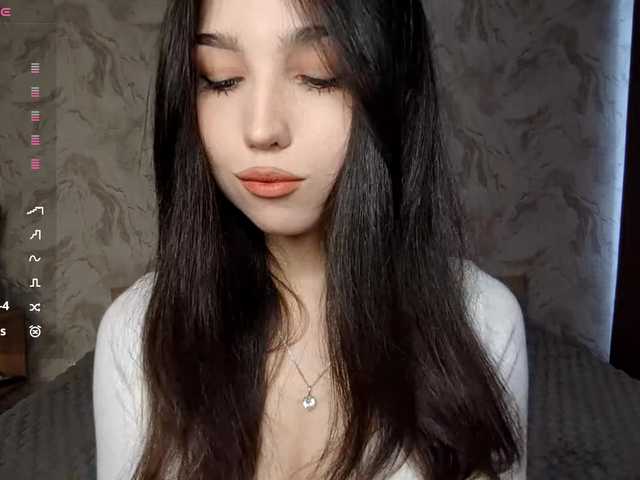 MeghanEberting's BongaCams show and profile
