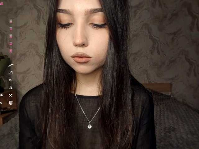 MeghanEberting's BongaCams show and profile