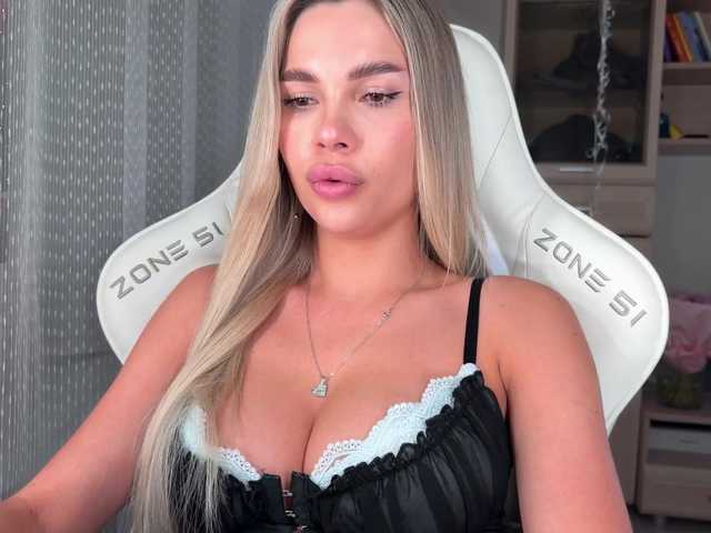 AlexaRayS's BongaCams profile