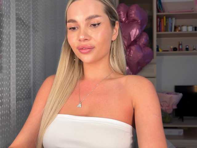 AlexaRayS's BongaCams profile