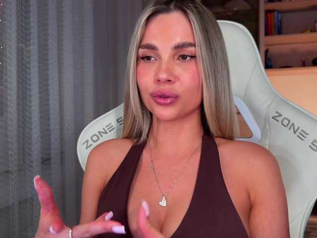 AlexaRayS's BongaCams profile