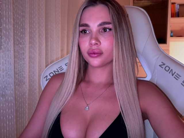 AlexaRayS's BongaCams profile