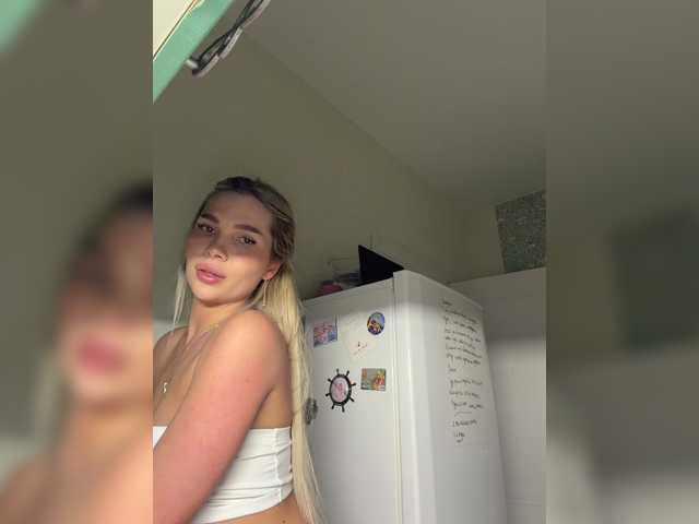 AlexaRayS's BongaCams profile