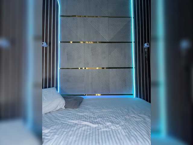 AlexaRayS's BongaCams show and profile