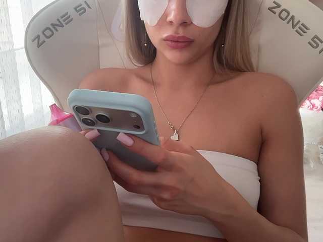 AlexaRayS's BongaCams profile