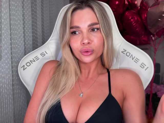 AlexaRayS's BongaCams profile