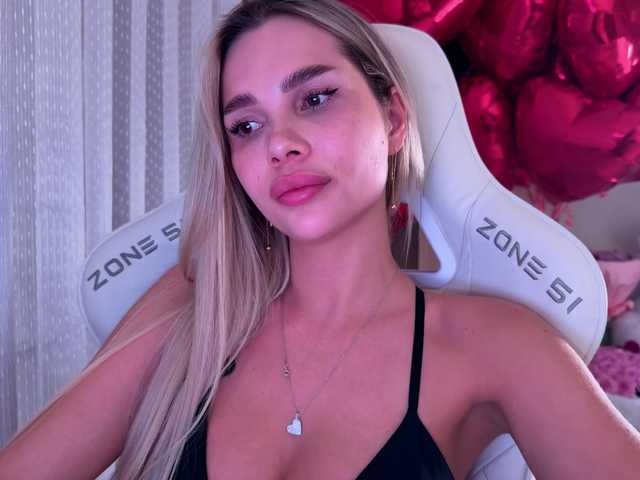 AlexaRayS's BongaCams profile