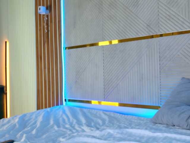 AlexaRayS's BongaCams show and profile