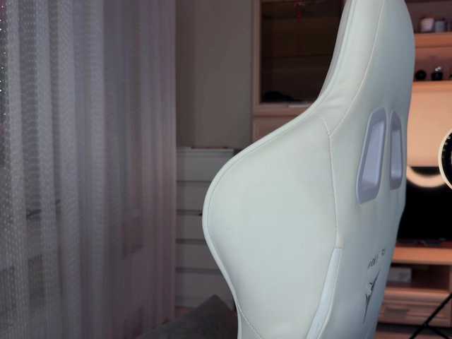 AlexaRayS's BongaCams show and profile