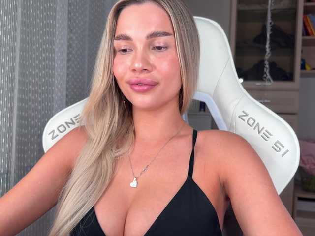 AlexaRayS's BongaCams profile