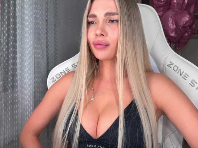 AlexaRayS's BongaCams profile