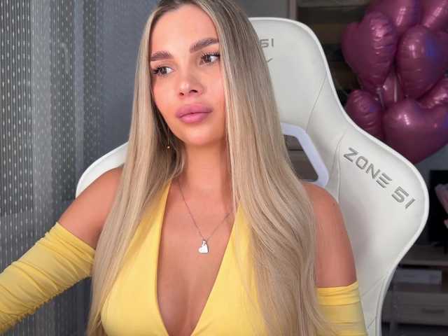 AlexaRayS's BongaCams profile