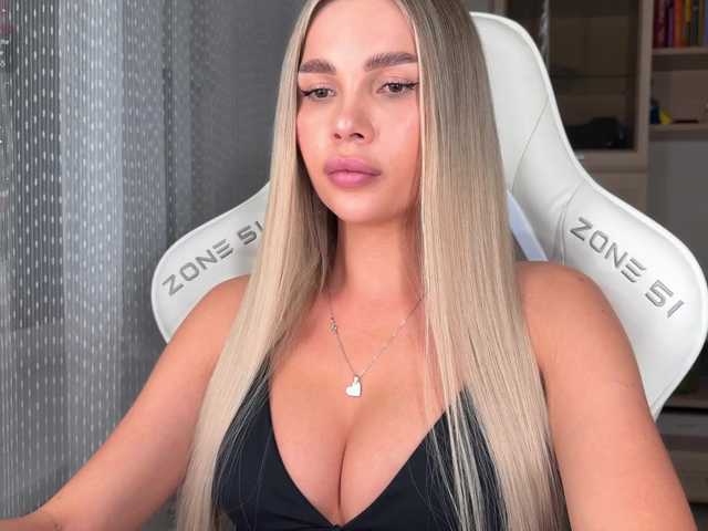 AlexaRayS's BongaCams profile