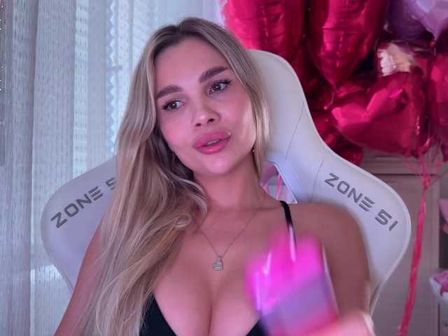 AlexaRayS's BongaCams profile