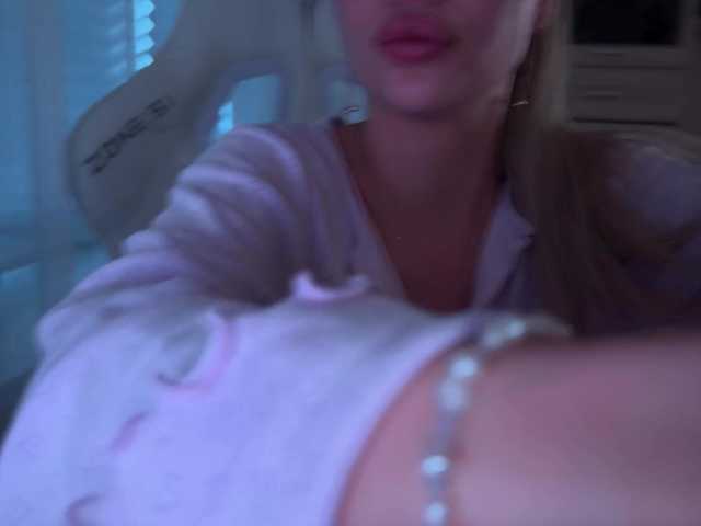 AlexaRayS's BongaCams profile