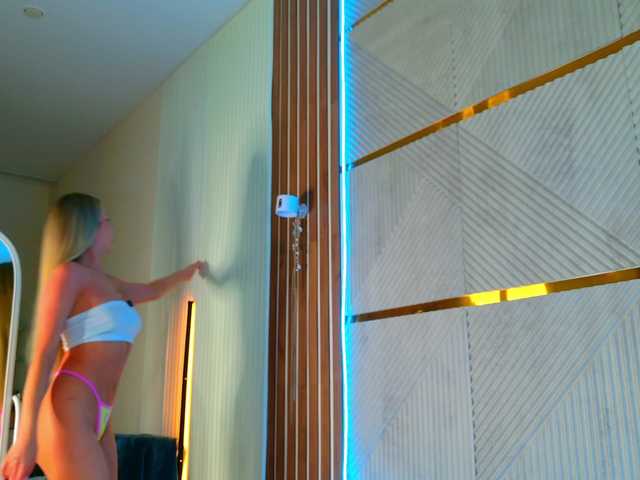 AlexaRayS's BongaCams show and profile