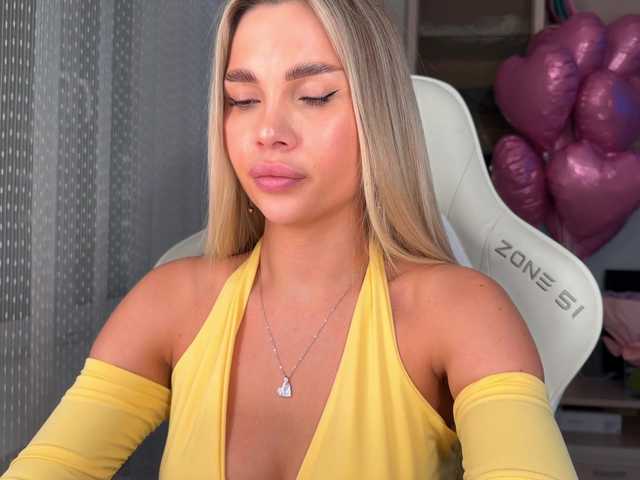 AlexaRayS's BongaCams profile