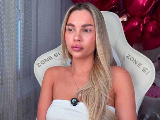 AlexaRayS's BongaCams profile