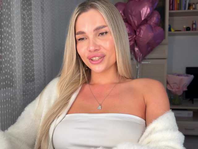 AlexaRayS's BongaCams profile