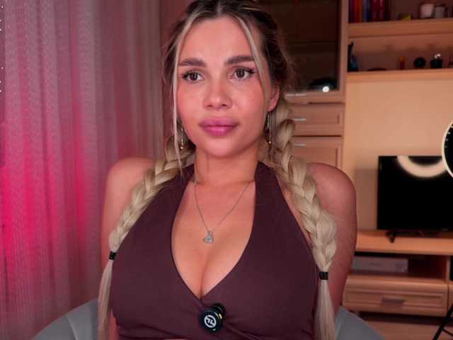 AlexaRayS's BongaCams show and profile