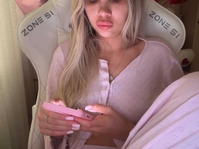 AlexaRayS's BongaCams profile