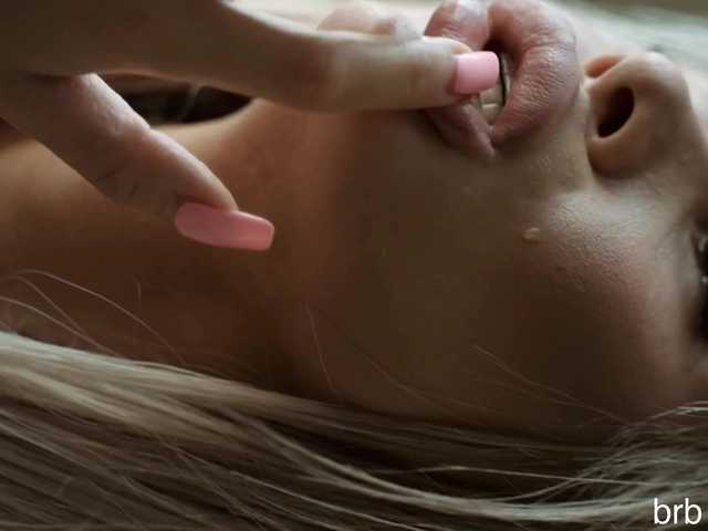 AlexaRayS's BongaCams show and profile