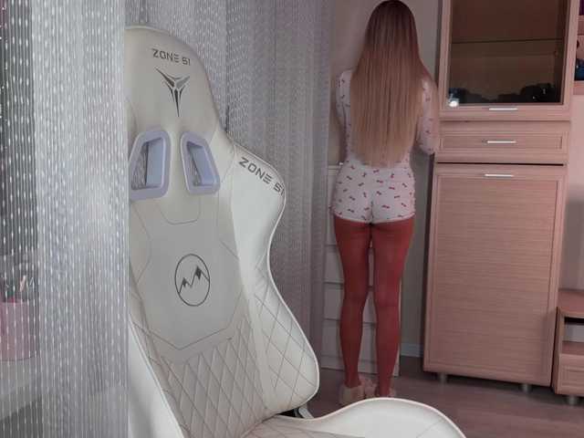 AlexaRayS's BongaCams show and profile