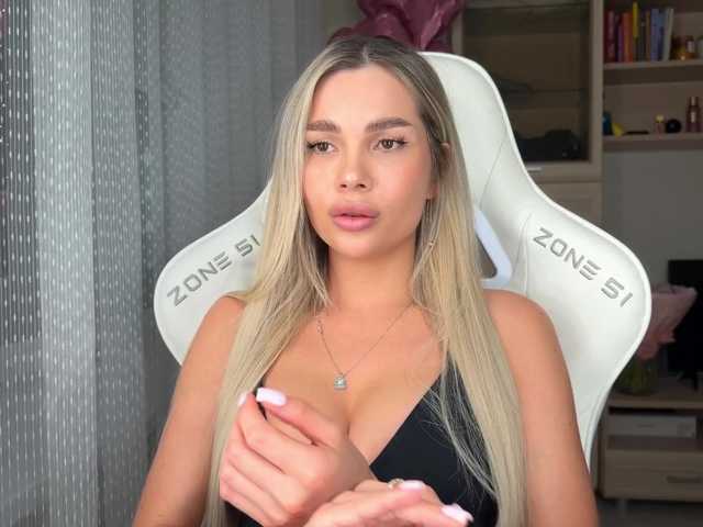 AlexaRayS's BongaCams profile