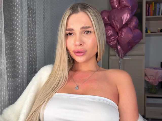 AlexaRayS's BongaCams profile