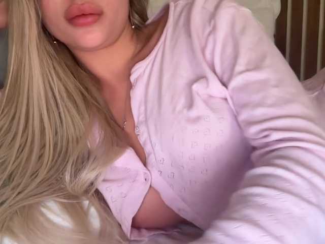 AlexaRayS's BongaCams profile