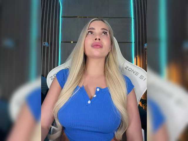 AlexaRayS's BongaCams show and profile