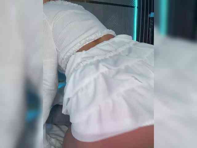 AlexaRayS Live Webcam on BongaCams