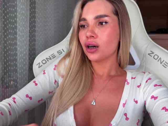 AlexaS_ webcam