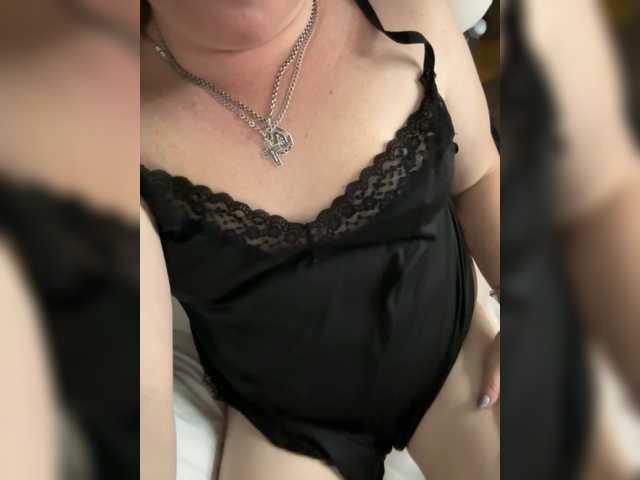 Bagira2 – webcam model profile photo