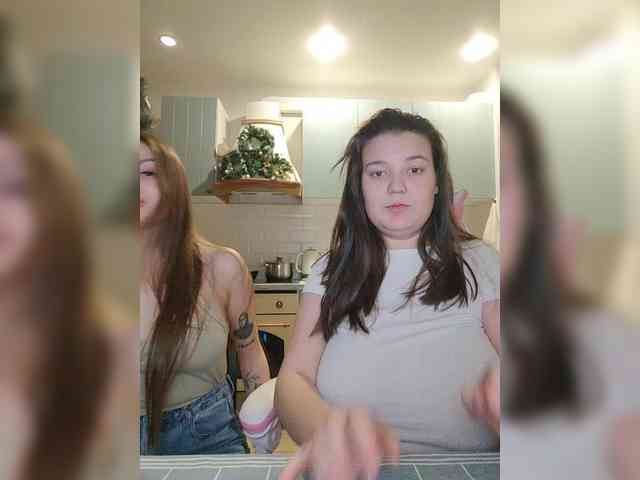 LinaEl23 Live Webcam on BongaCams