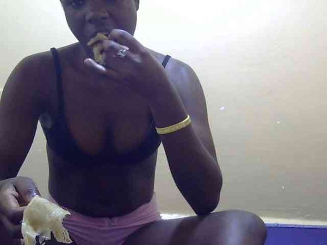 Petitepussie1 Petitepussie1