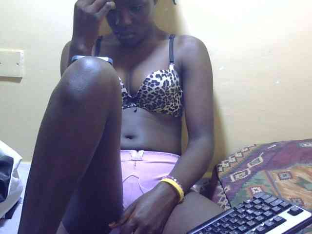 Petitepussie1 webcam