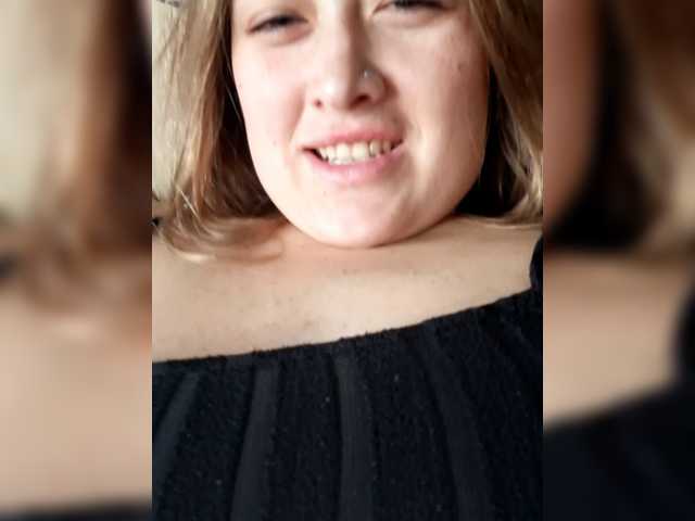 Elina09 – webcam model profile photo