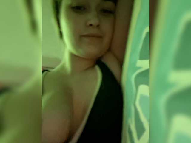 Elina09 – webcam model profile photo