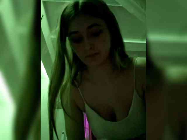 Elina09 webcam