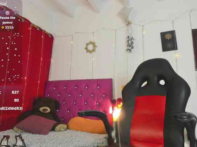 Sara-Maalouft webcam