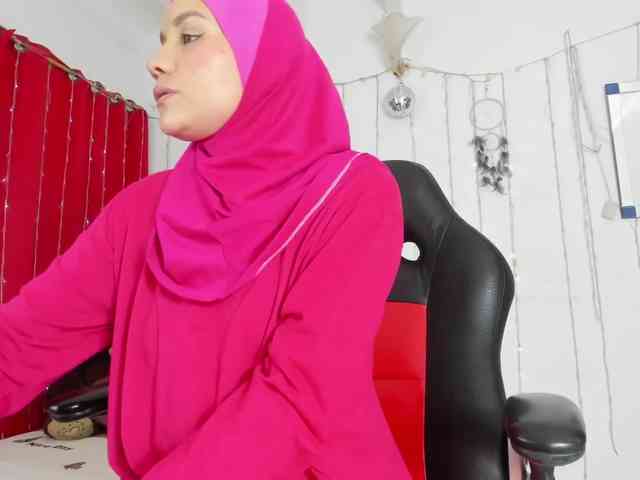 Sara-Maalouft webcam