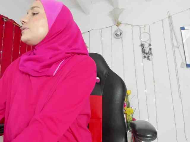 Sara-Maalouft webcam