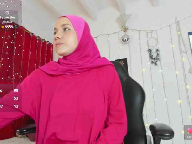 Sara-Maalouft webcam