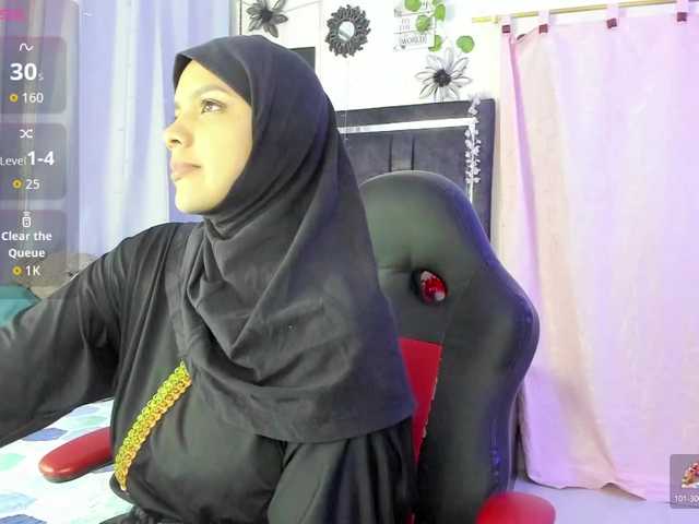 Azahara-Mahmud's BongaCams show and profile