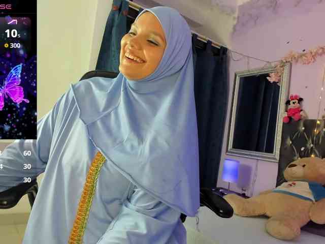 Azahara-Mahmud webcam