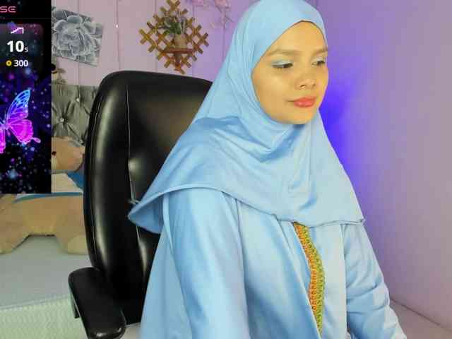 Azahara-Mahmud webcam