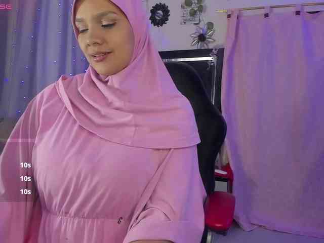 Azahara-Mahmud webcam