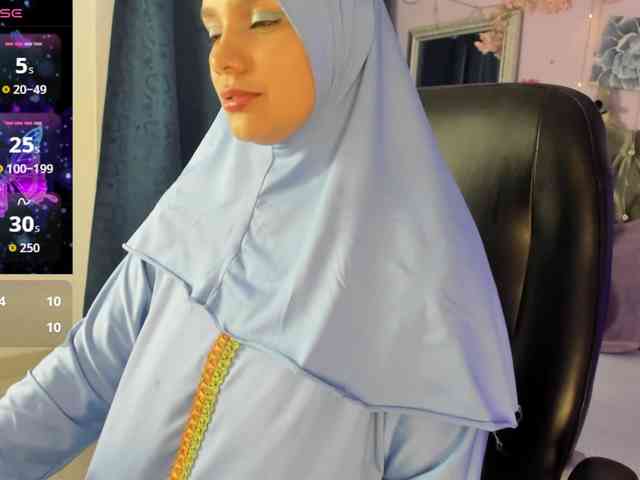 Azahara-Mahmud webcam