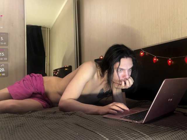 Vanesssafoxiii's BongaCams show and profile